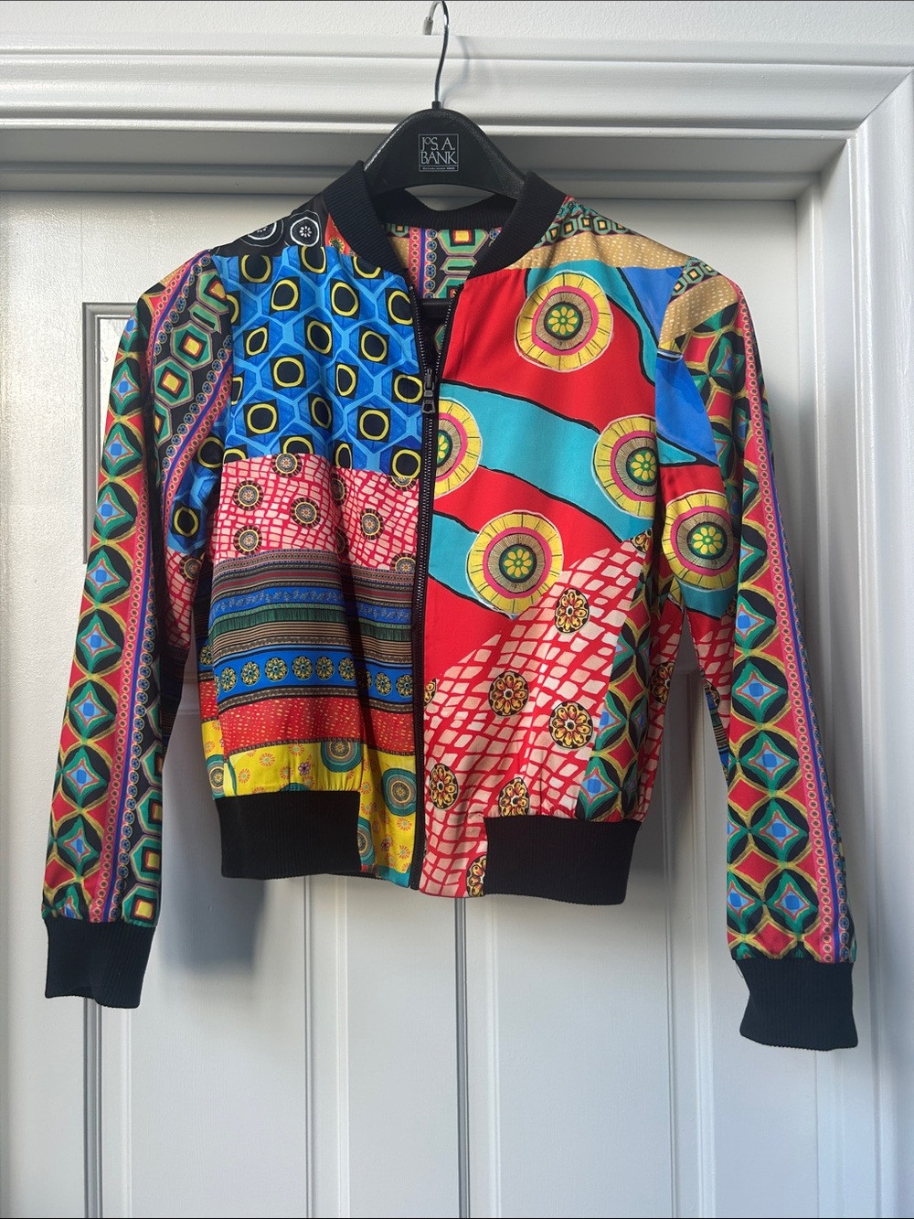 Alice + Olivia Lonnie Reversible Multicolor Printed Bomber Jacket Black Trim